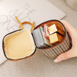 New retro coin handbag, wristlet, multifunctional, large-capacity lipstick card holder, exquisite zippered card holder.