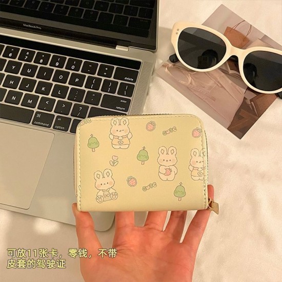 Cute women's card holder, large capacity, ultra-thin, multiple card slots, compact card holder, and driver's license storage bag.