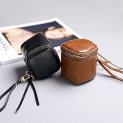 Waxed leather PU leather hand-held key bag, ins retro style, niche lipstick, and coin purse.