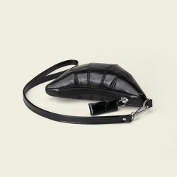 Croissant , niche mini retro key bag, lipstick headphone bag, neck hanging coin purse, decorative white.