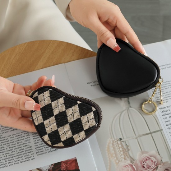 2024 new stylish cute sail Mini fabric coin purse, compact women's wallet, key storage, and heart-shaped coin purse.