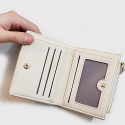 New Instagram cream square Japanese Chanel-style short wallet, women's coin purse, card holder, and stylish bi-fold, cute floral design.