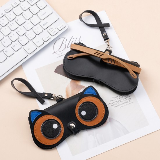 Customized glasses bag for outdoor use, with glasses bag pendant. Sunglass case, goggles holder, glasses case, PU sunglasses bag