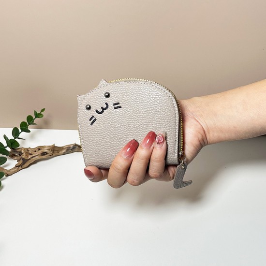 2024 new model for women, cute cat card holder, small, internet celebrity-inspired, high-end cartoon coin purse with multiple card slots.